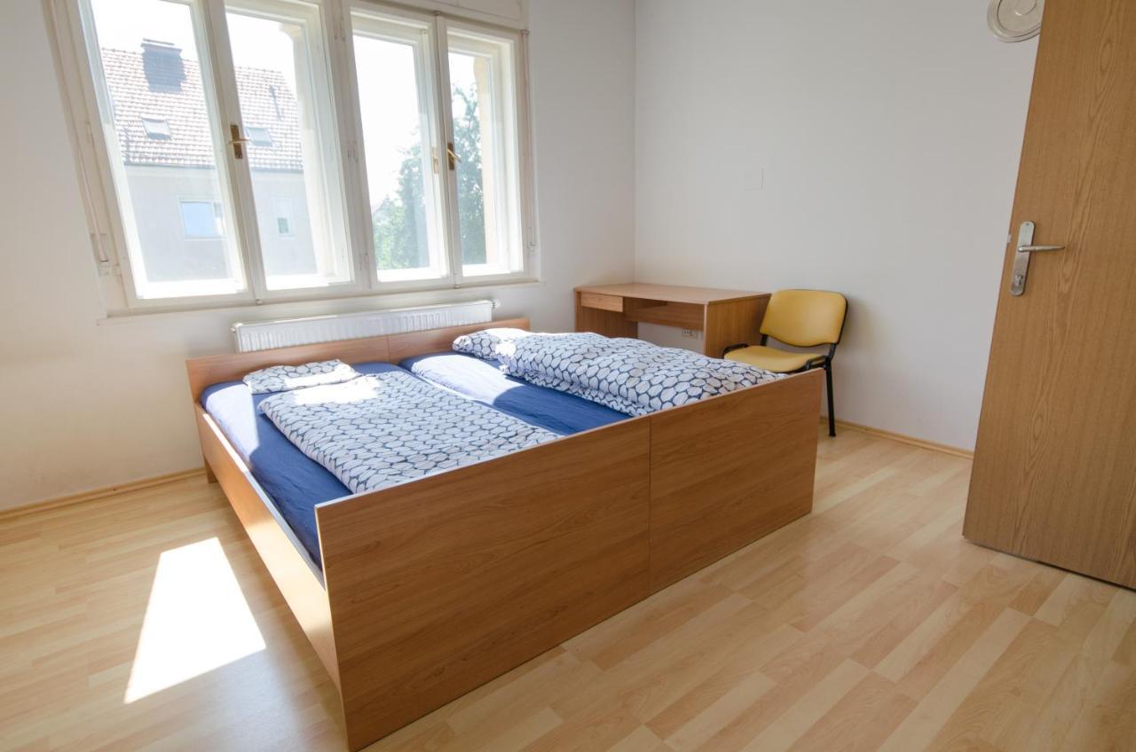 Glinska Rooms Ljubljana Eksteriør bilde