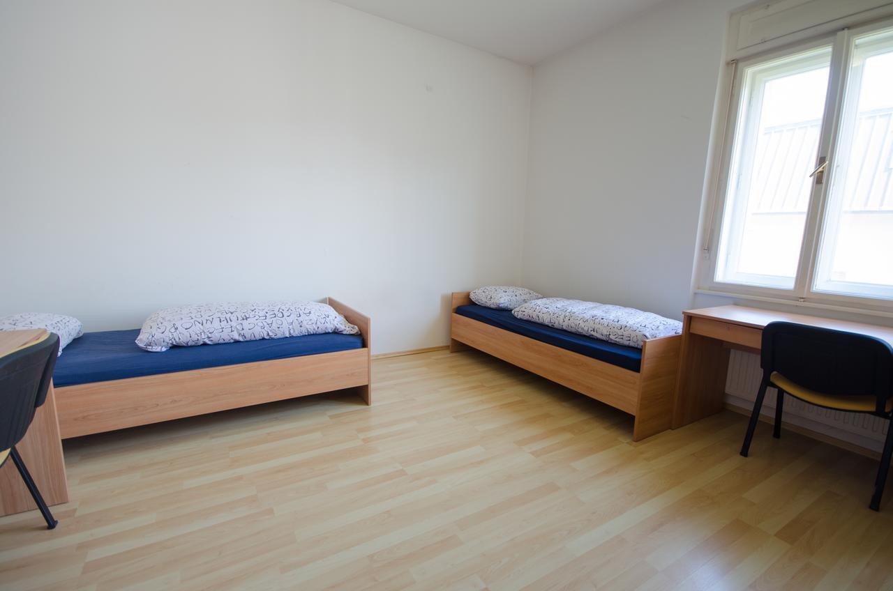 Glinska Rooms Ljubljana Eksteriør bilde
